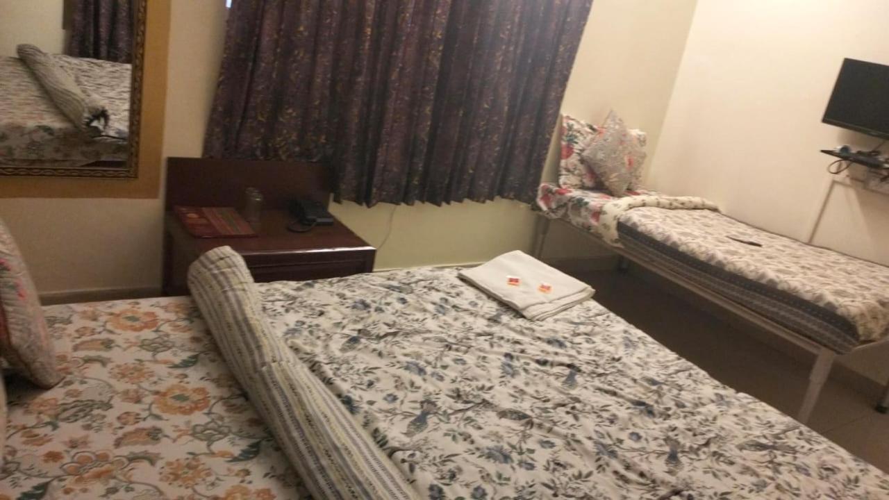 Hotel Singhasan House Jaipur Buitenkant foto