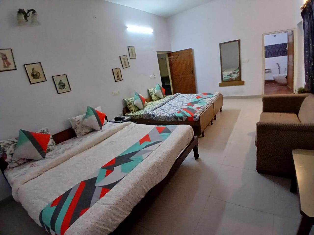 Hotel Singhasan House Jaipur Kamer foto